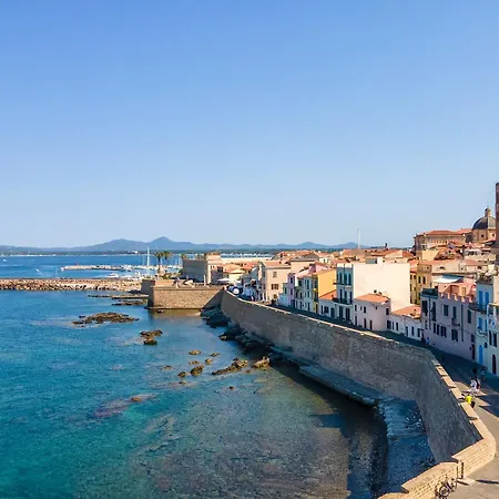 Apartment Carlo Alberto Apartment, Old Town, Near The Alghero