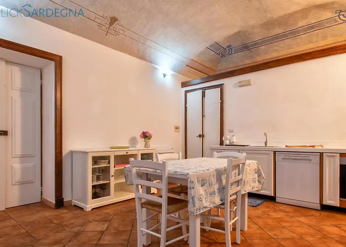 Carlo Alberto Apartment, Old Town, Near The Appartement Alghero